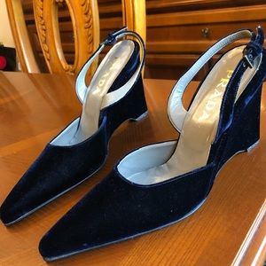 PRADA NAVY BLUE VELVET WEDGE SLINGBACK, SIZE 40.5